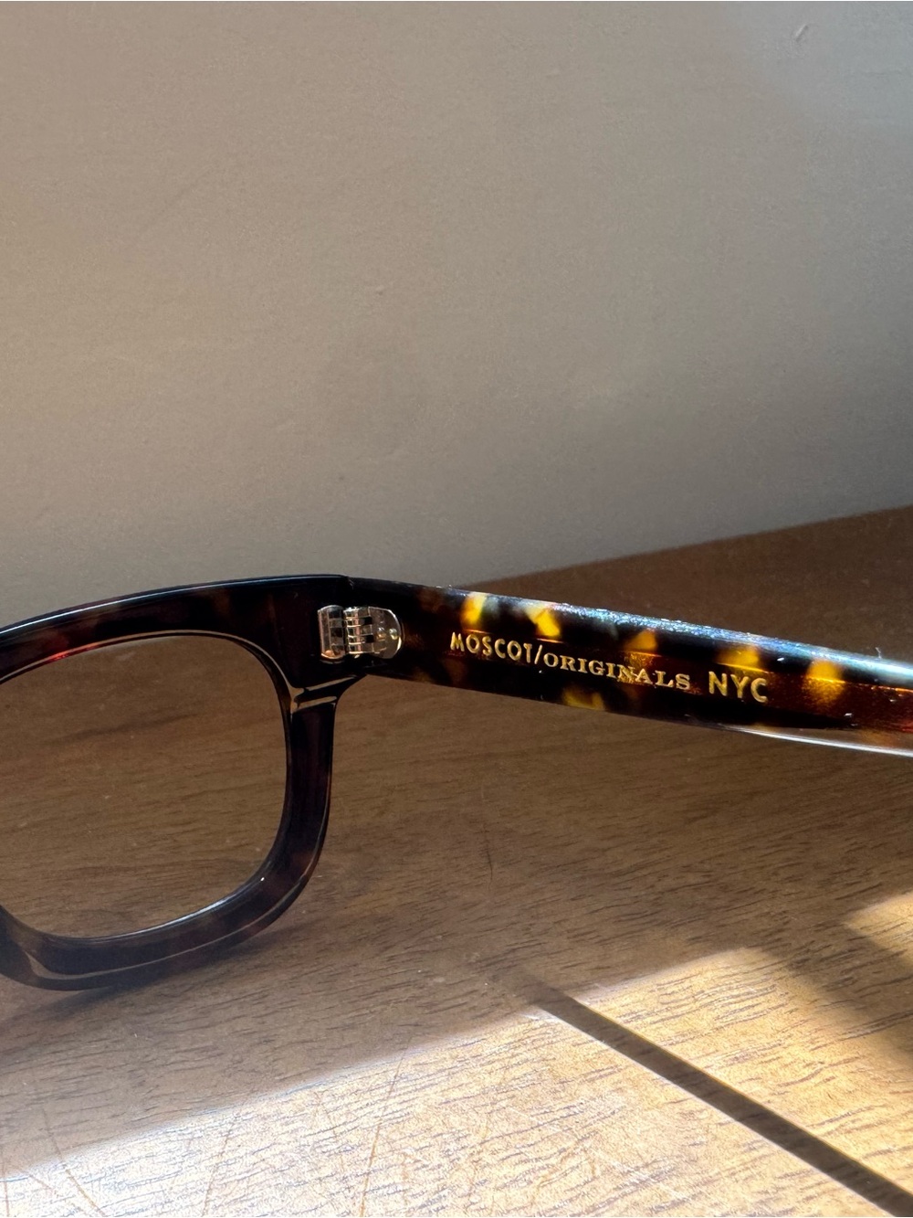 MOSCOT FRITZ 42 Tortoiseshell Square Frame Glasses in - Picture 5 of 8